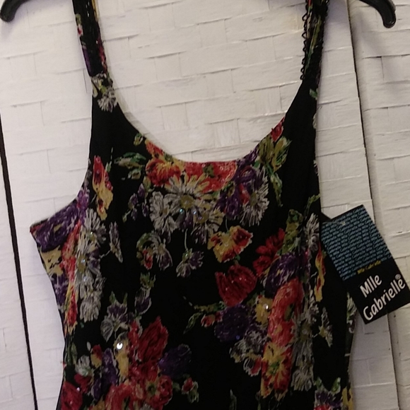 Bust 44'' ,Length 58''Colorful Plus Size Maxi - Picture 3 of 11